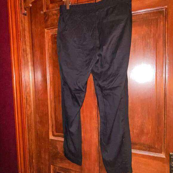 GAP Black Pants with Elastic / Drawstring Waist Medium NWOT - Picture 7 of 13